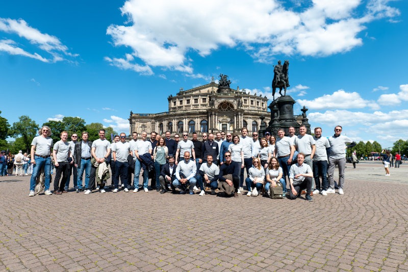 Logix Club-Gruppenfoto